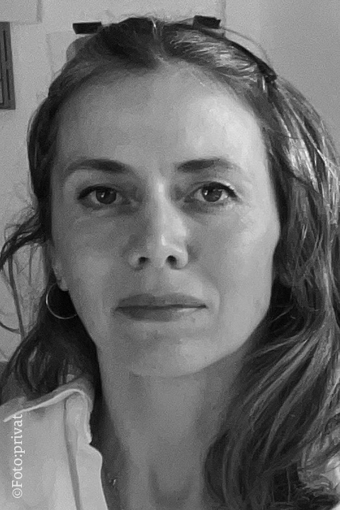 Julie Morstad Portrait